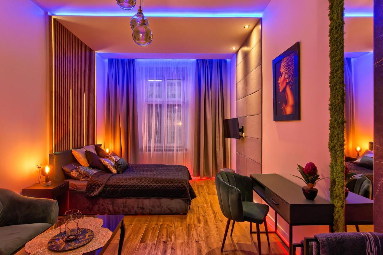 קרקוב Apartament Czarny Z Jacuzzi מראה חיצוני תמונה